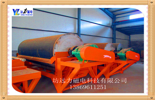 錳礦磁選機,錳礦磁選機廠家簡述錳礦磁選機的設備優(yōu)勢_與時俱進,錳礦磁選機廠家簡述錳礦磁選機的設備優(yōu)勢多少品位 錳礦磁選機,錳礦磁選機廠家簡述錳礦磁選機的設備優(yōu)勢_與時俱進,錳礦磁選機廠家簡述錳礦磁選機的設備優(yōu)勢多少品位
